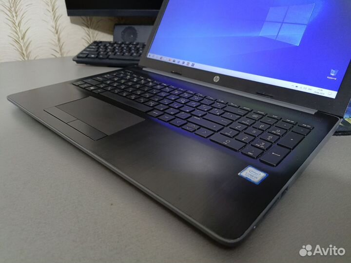 HP- 15.6 Fhd, i5-8250u, mx110, 10ddr4, ssd+hdd