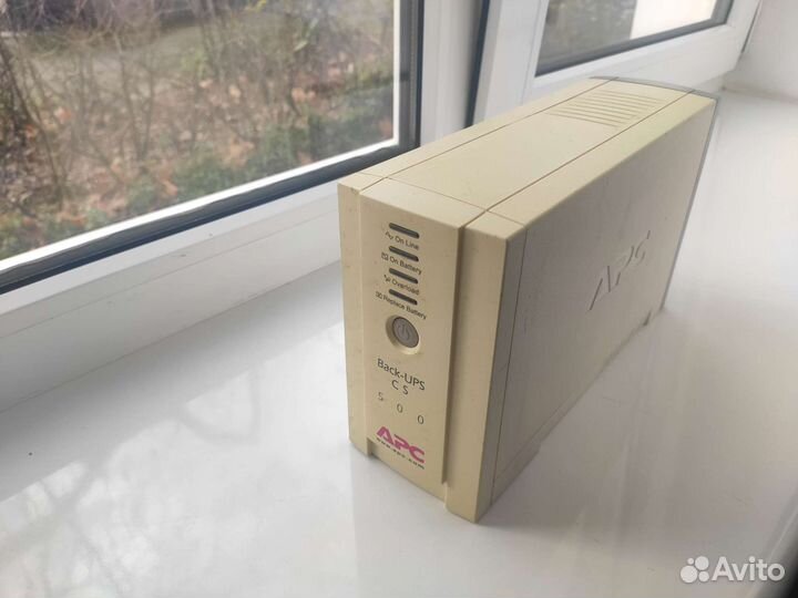 Ибп APC Back-UPS C S 500