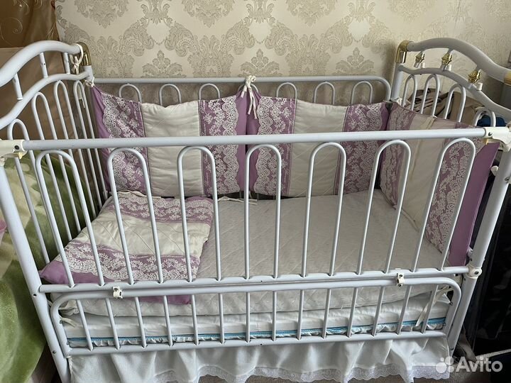 Детская кроватка