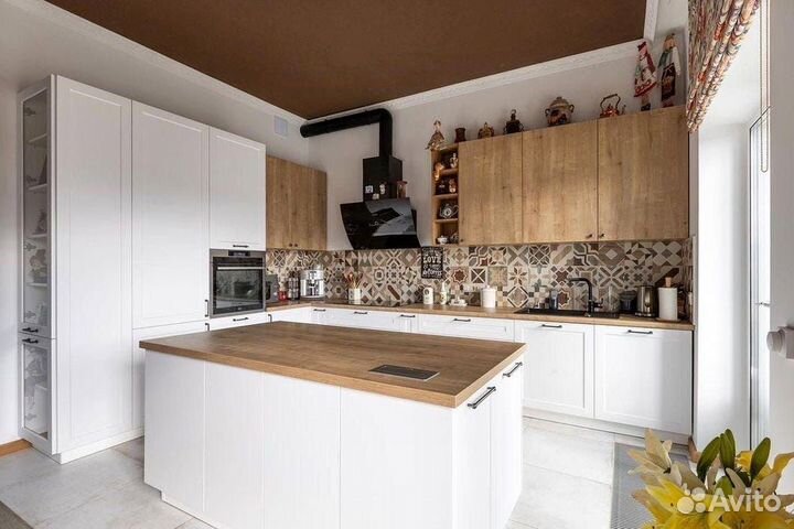 Кухонный гарнитур на заказ под ключ