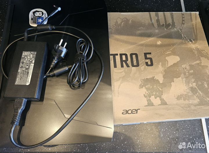 Игровой ноутбук aser Nitro 5 (17 дюймов)