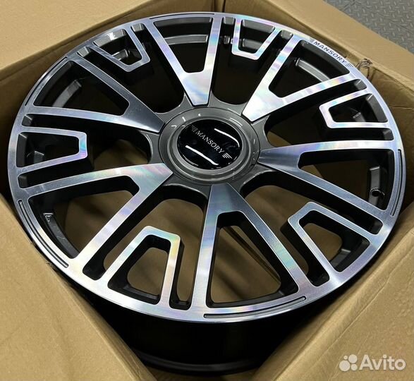 Диски на Audi Ауди Q7 R22