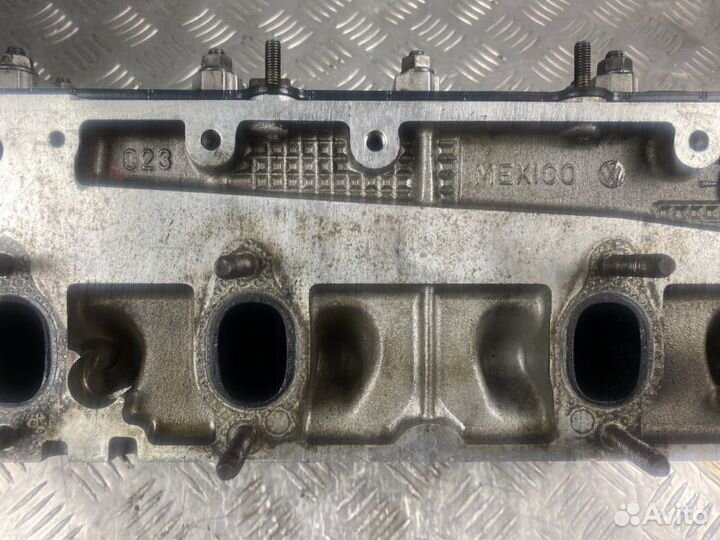 Головка блока цилиндров Volkswagen Passat B5 AHL