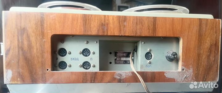 Катушечный магнитофон