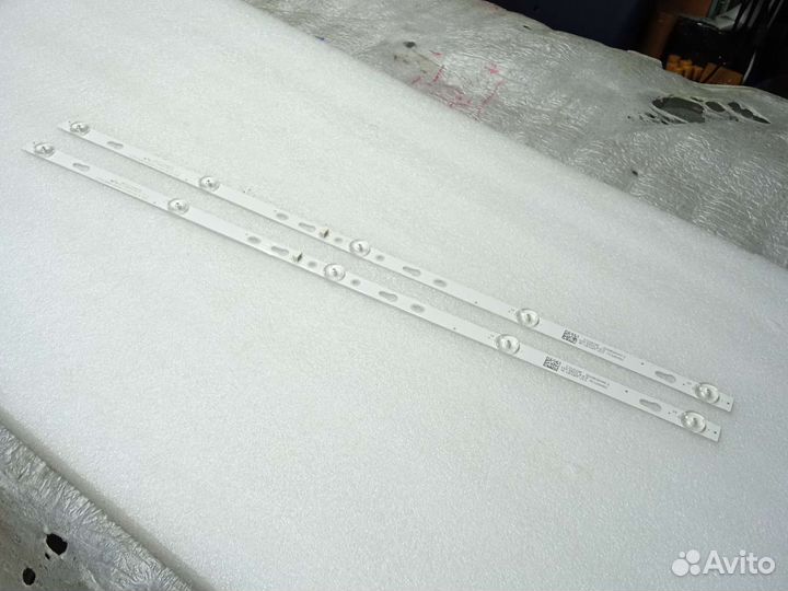 Подсветка TCL32D05-ZC22AG-13 303TC320036