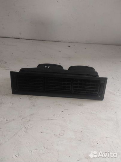 Центральный дефлектор Volkswagen transporter t4