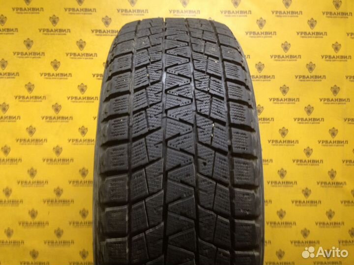 Bridgestone Blizzak DM-V1 235/55 R18 100R