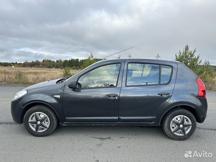 Renault Sandero 1.6 МТ, 2010, 210 000 км