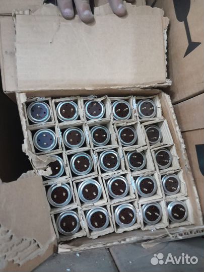 Лампа люминисцентная