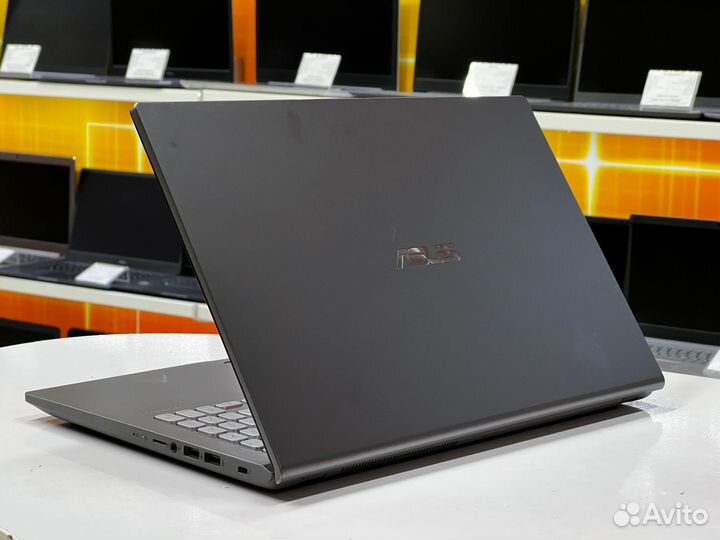 Ноутбук Asus 15.6