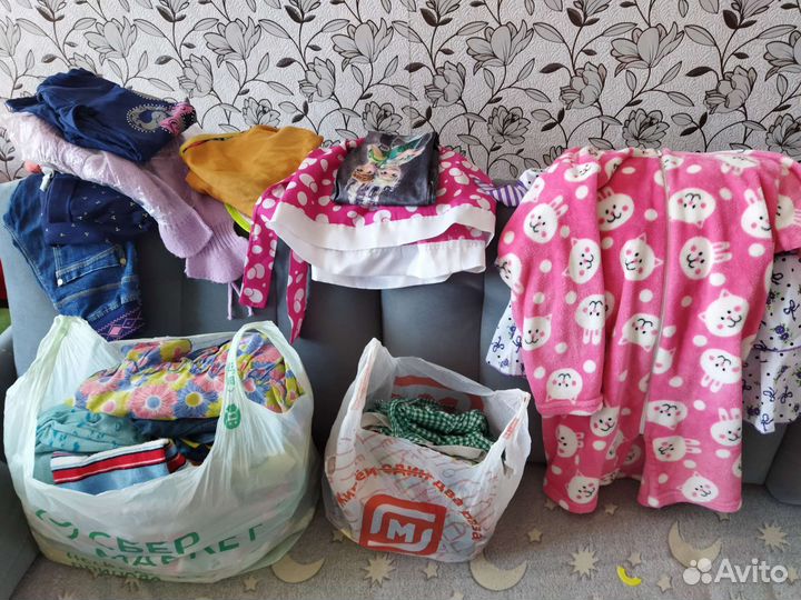 2 пакета вещей на девочку с 3 до 6 лет/обмен