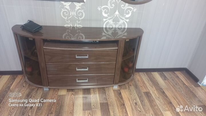 Тумба под телевизор бу