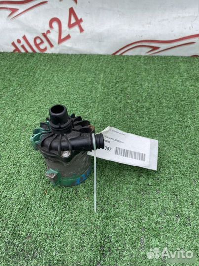 Помпа Bmw X6 E71 S63B44 2009