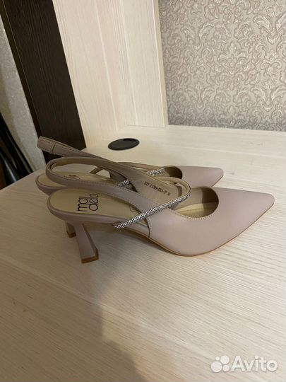 Туфли женские 38 39 размер нежно-розовые вечерние