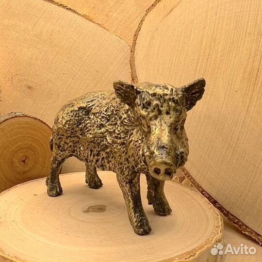 Бронзовая статуэтка Кабанчик