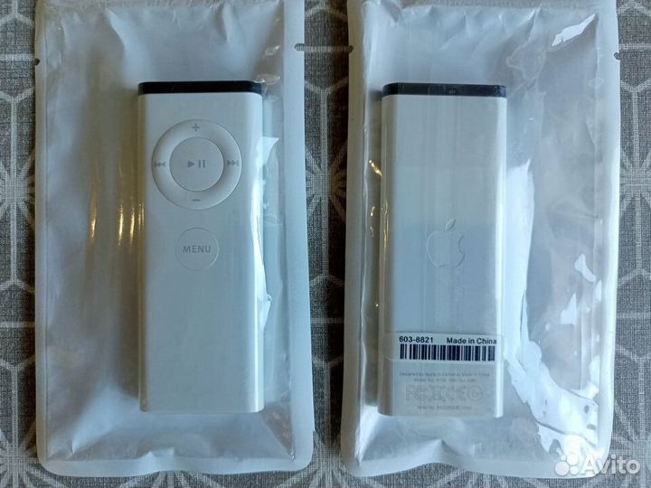 Apple remote control A1156