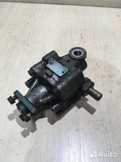 Насос гидроусилителя Ауди 100 С4