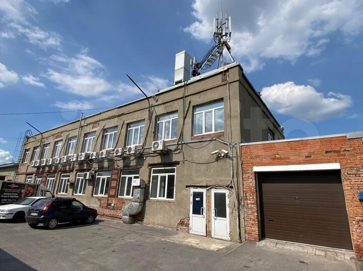 Отдельно стоящее Офисное здание, 928 м²