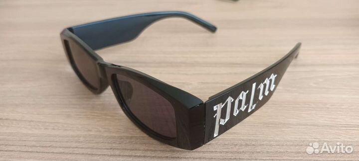 Солнцезащитные очки