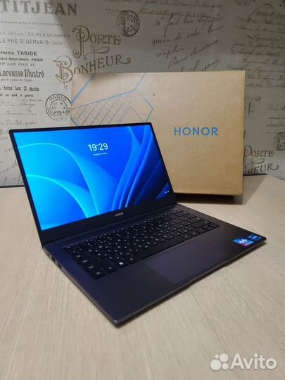 Honor MagicBook X14 I3-1115G4/8/256