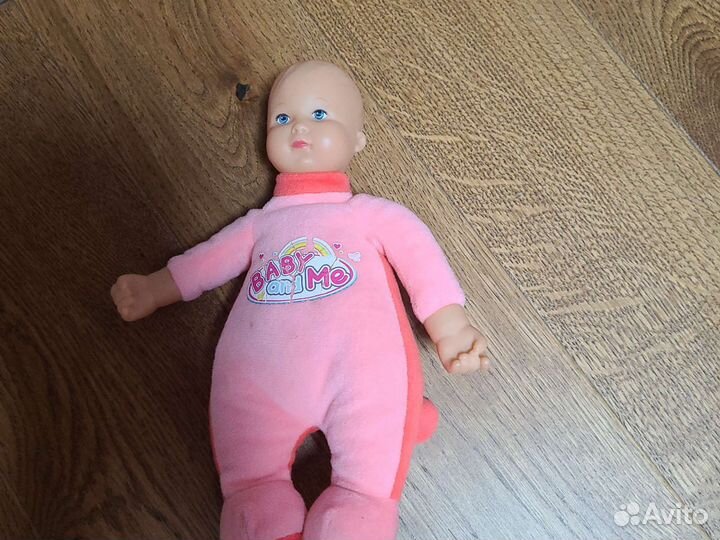 Пупс с погремушкой