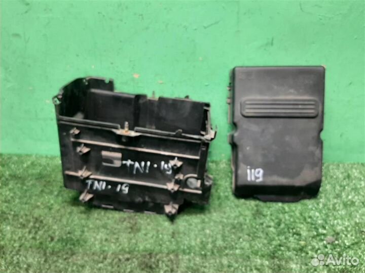 Защитный кожух АКБ Mazda 3 (BK) 2005