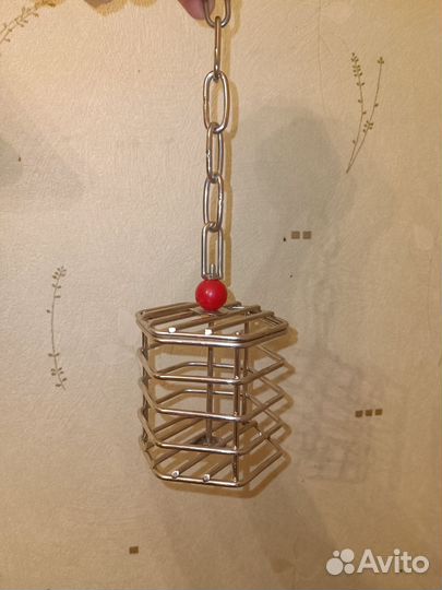 Игрушка для попугаев 