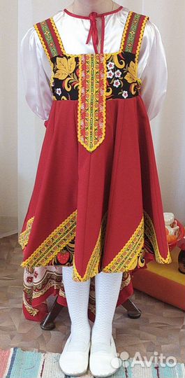 Костюм для народных танцев