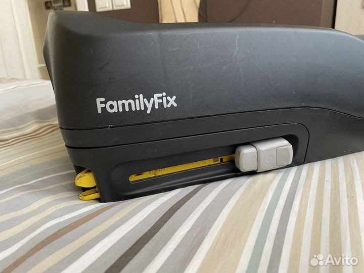 Maxi cosi family fix