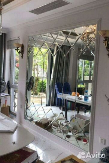 Зеркало стекло фацетом