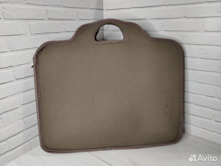 Стильная сумка для ноутбука 15.6