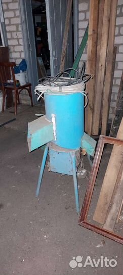 Зернодробилка