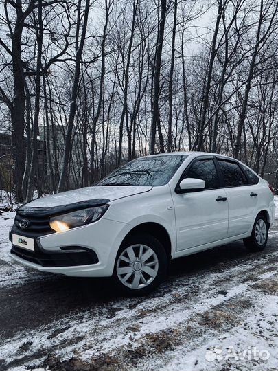 LADA Granta 1.6 МТ, 2019, 60 000 км