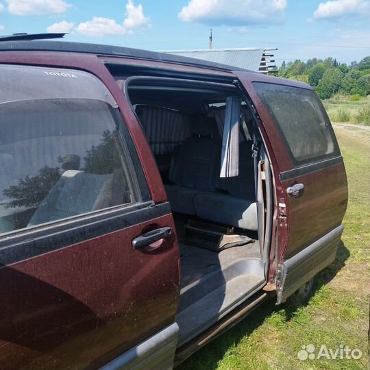 Toyota Estima Lucida разбор