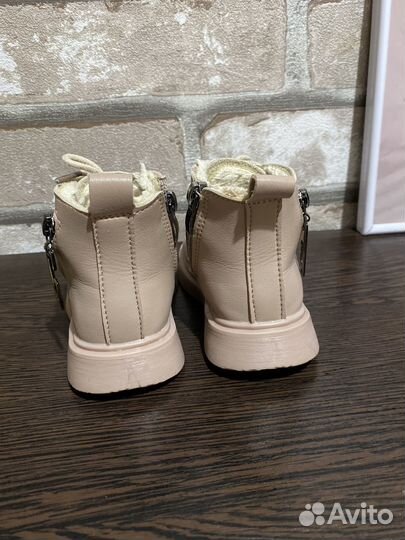 Сапоги для девочки