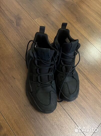 Кроссовки adidas демисезонные натуральный нубук