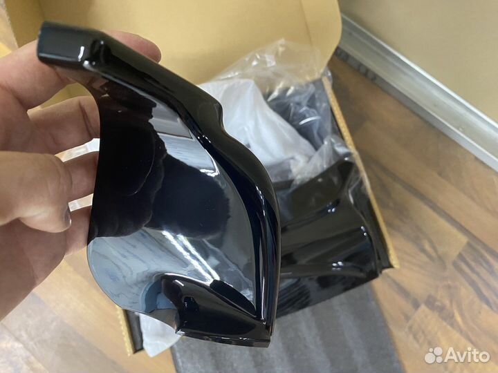 Крышки зеркал на BMW E60 глянец