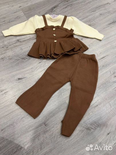 Вязанный костюм