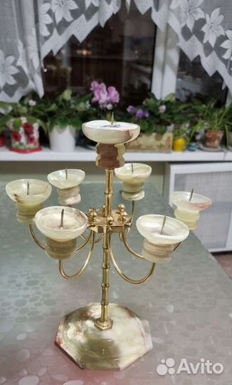 Подсвечник из оникса
