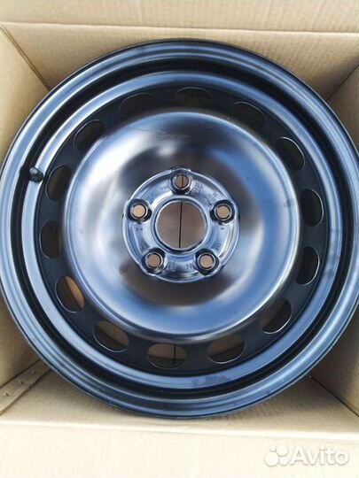 Диск R16x6,5/5x112 ET50 DIA 57.1 на VW