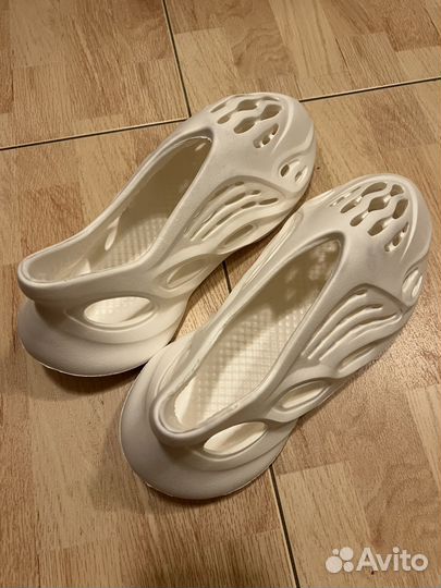 Сандалии женские 42 размер