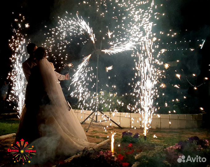 Холодные фонтаны на свадьбу