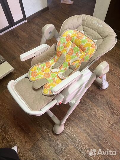 Стульчик для кормления