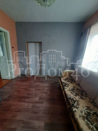 Дом 50 м² на участке 5 сот.