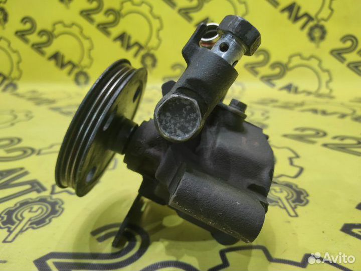 Насос гур Toyota Caldina ST210 3SFE 2000