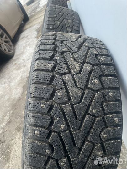 Pirelli Ice Zero 225/45 R17