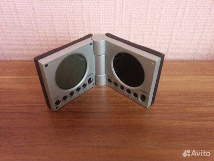 Часы-будильник электронные