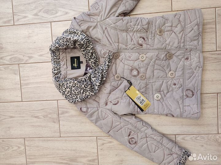 Куртка демисезонная женская