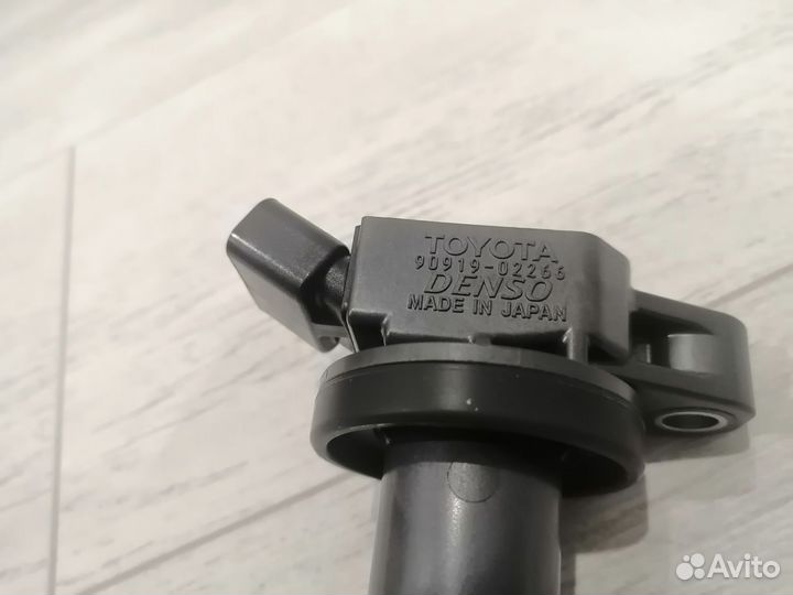 Катушка зажигания toyota