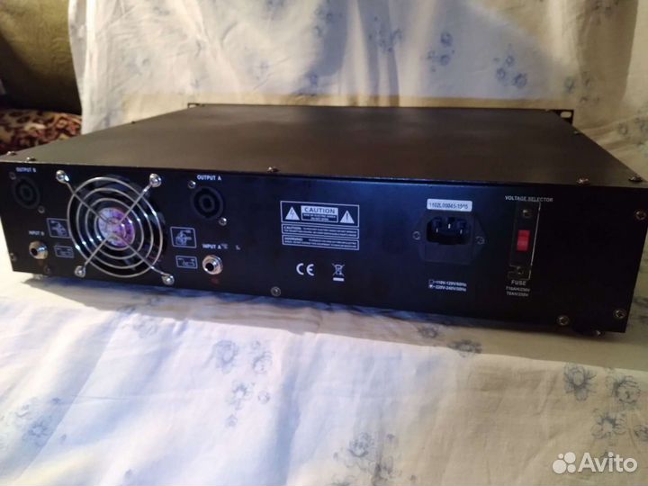 Усилитель мощности soundking AA 1000 J